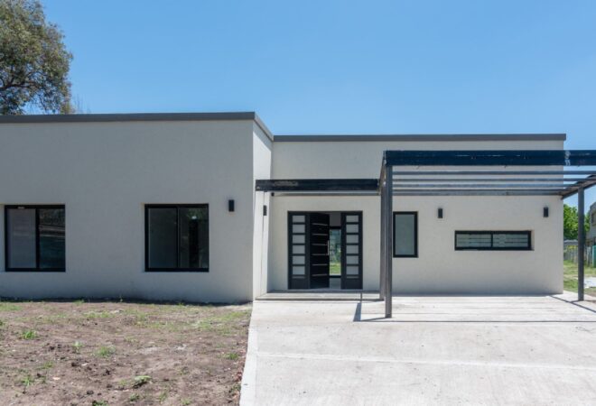 Casa A ESTRENAR en Sausalito – Pilar