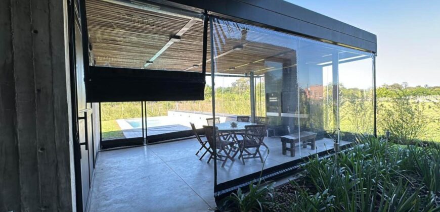Casa de diseño en hormigón visto, realizado íntegramente en este material
