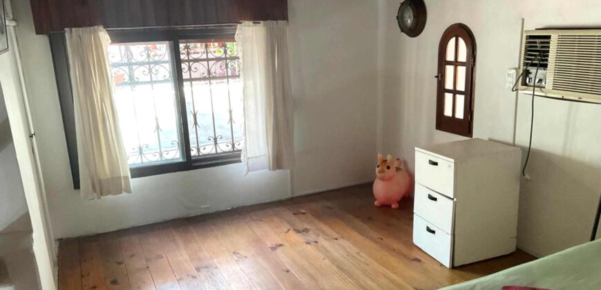 Venta hermosa casa 4 ambientes con garage, terraza y parrilla