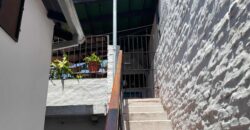Venta hermosa casa 4 ambientes con garage, terraza y parrilla