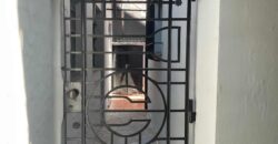 Venta hermosa casa 4 ambientes con garage, terraza y parrilla