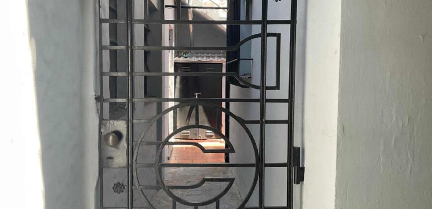 Venta hermosa casa 4 ambientes con garage, terraza y parrilla