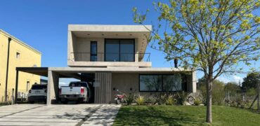 Casa de diseño en hormigón visto, realizado íntegramente en este material