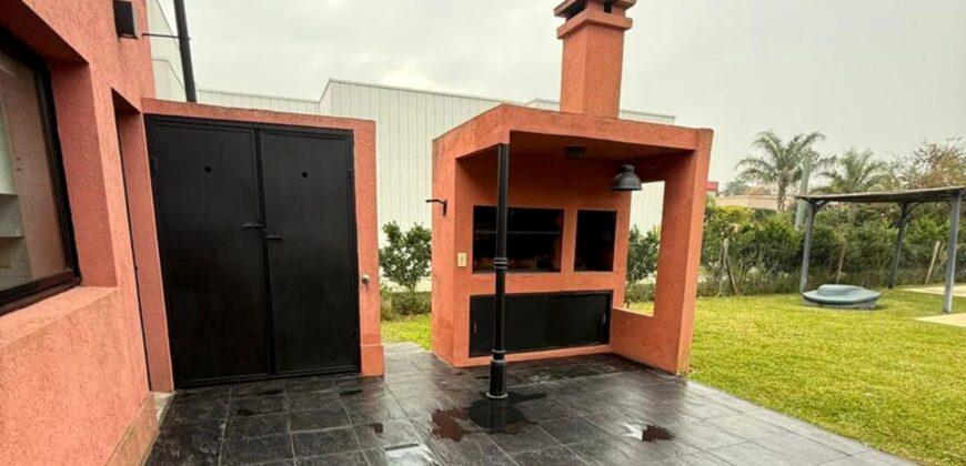 Casa en Barrio Privado Sausalito – Pilar